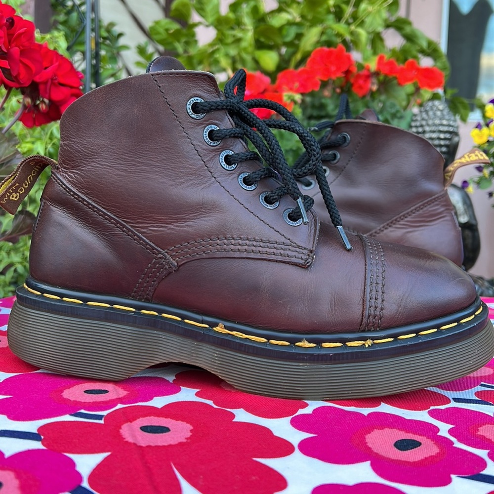 🏴󠁧󠁢󠁥󠁮󠁧󠁿 Dr. Martens MIE Cap Toe SUPER CHUNKY PLATFORM Cap Toe Ankle Boots UK 8